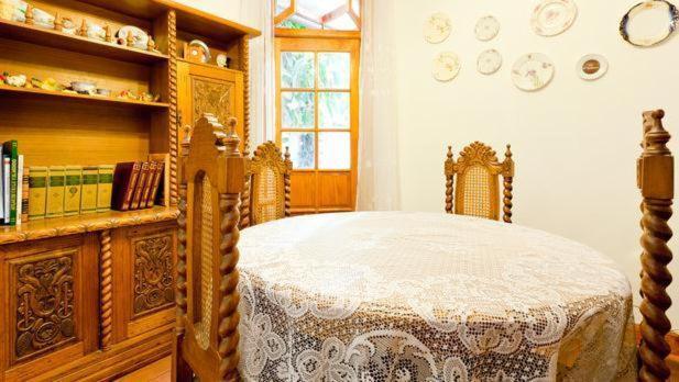 Alojamiento Alberto Magno Bed and Breakfast Santiago de Chile Exterior foto