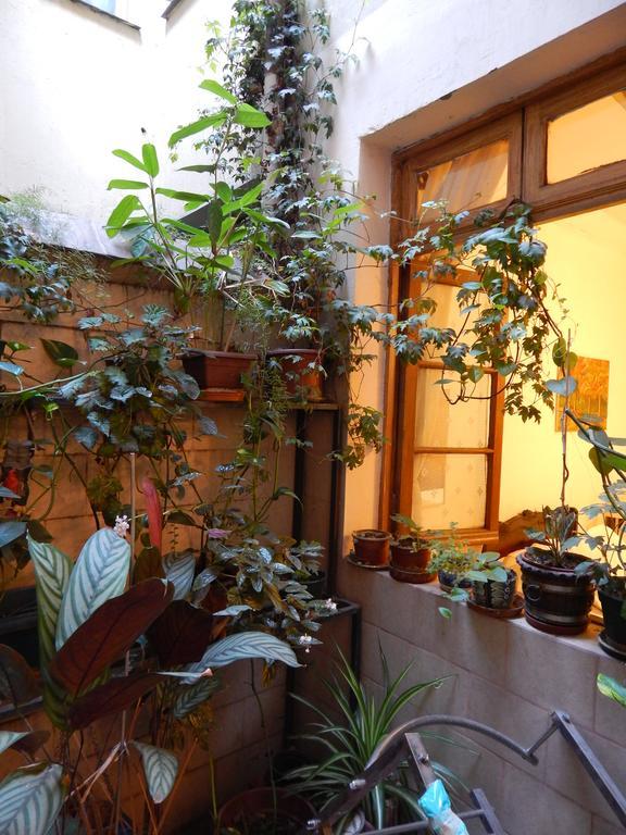 Alojamiento Alberto Magno Bed and Breakfast Santiago de Chile Exterior foto